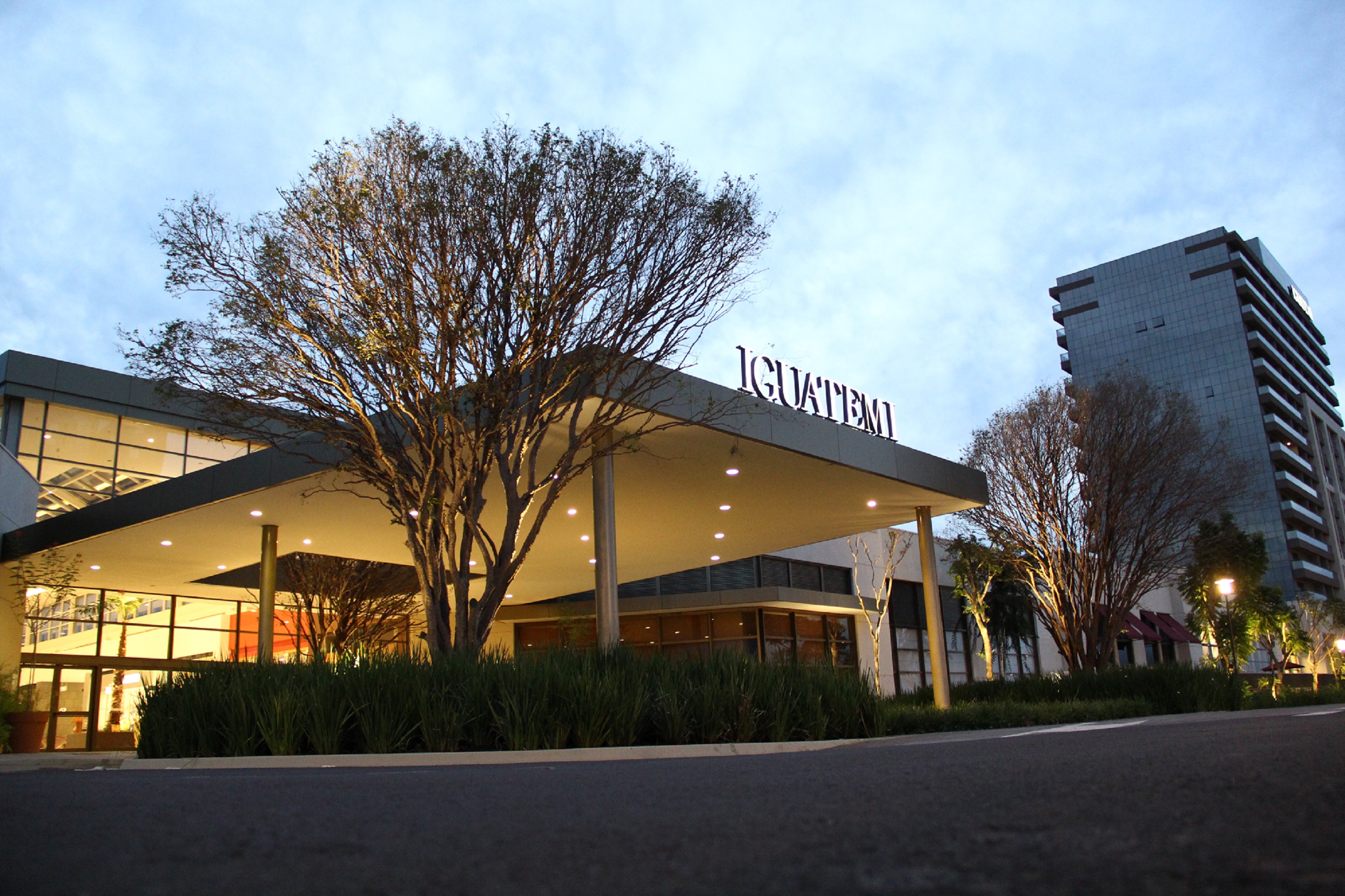 Foto Fachada Iguatemi edit