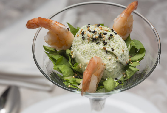 LePetitBistrot_Salad.RúculaSorv.WassabShoyuGeng.Gerg.Camarão_GustavoRodrigues_copiar