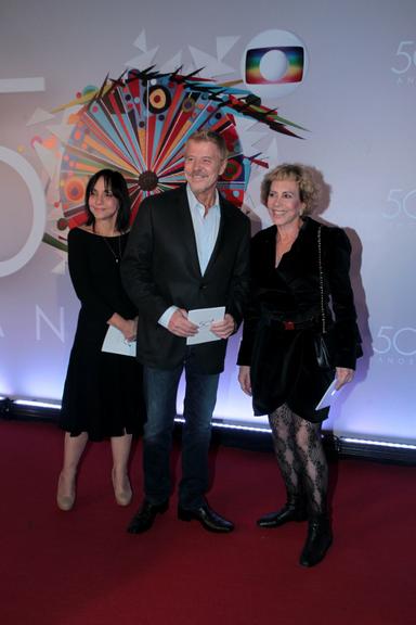 img-670449-famosos-no-aniversario-da-rede-globo20150423201429830957