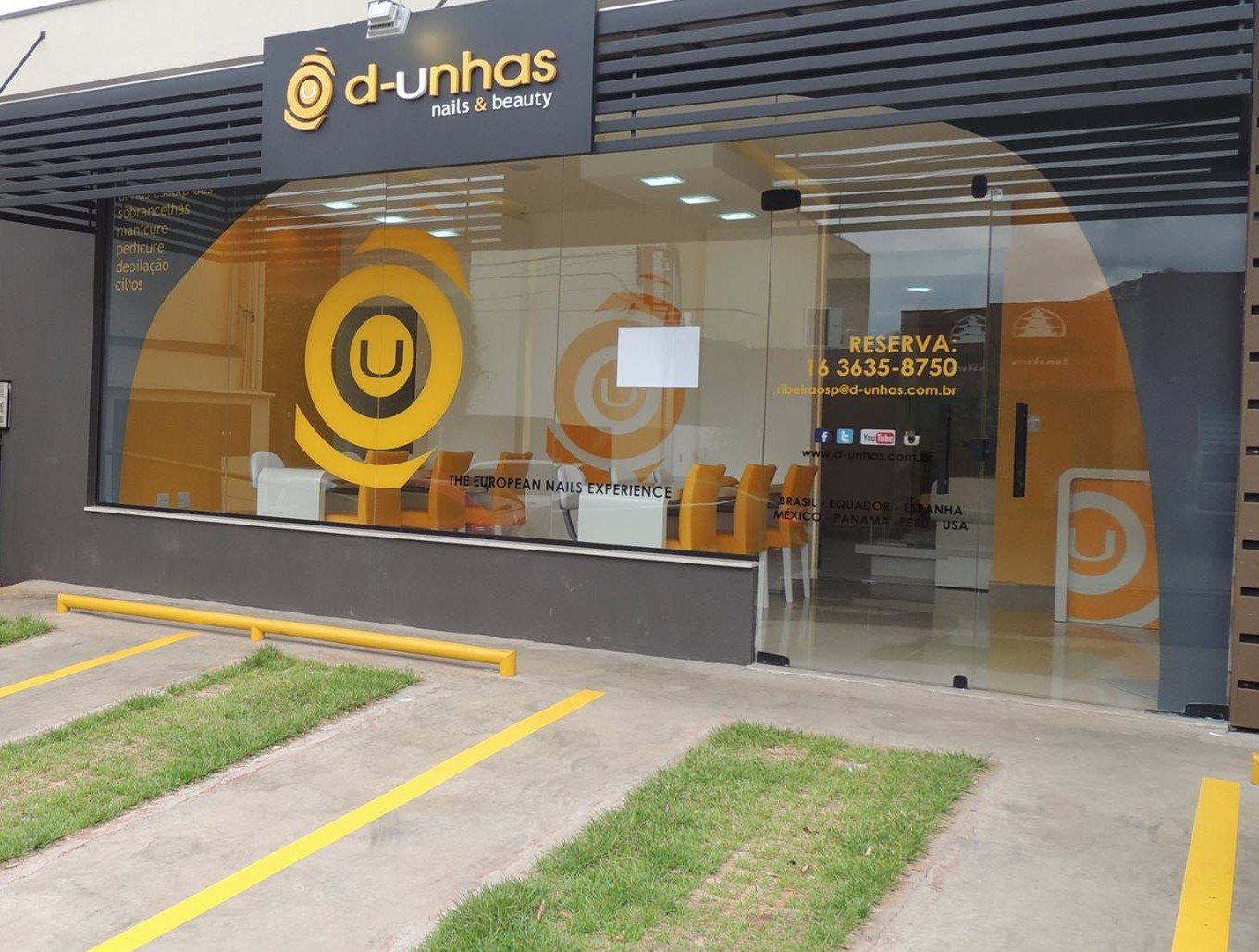 11147907_854717684604991_591591005_o