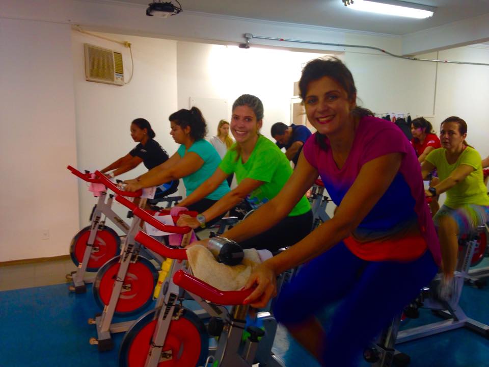 11287258_899594486745421_1971200021_n