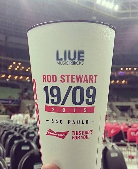 12041763_957865160918353_762044178_n