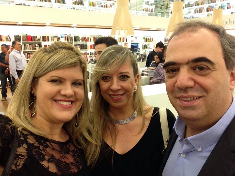 12348716_987046968000172_1623793942_n