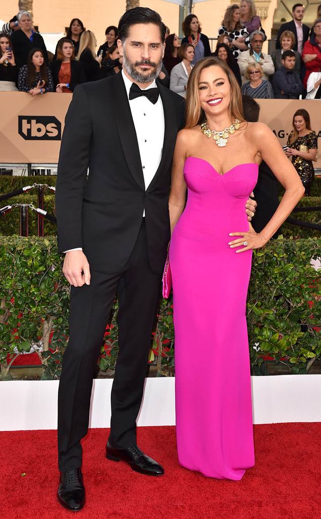 rs_634x1024-160130174012-634.Joe-Manganiello-Sofia-Vergara-SAG-Awards.ms.013016