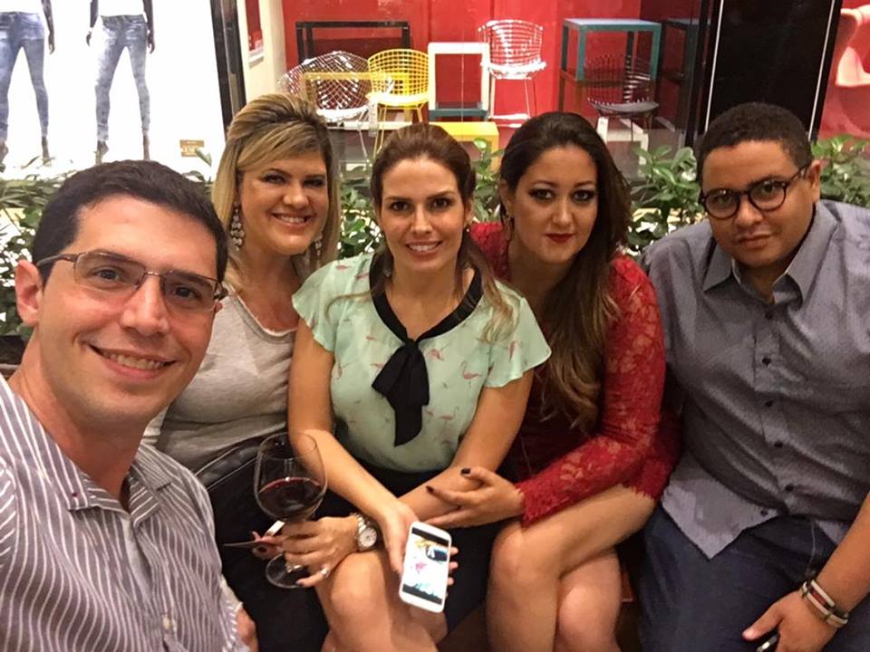 13625342_297494337260652_523918294_n